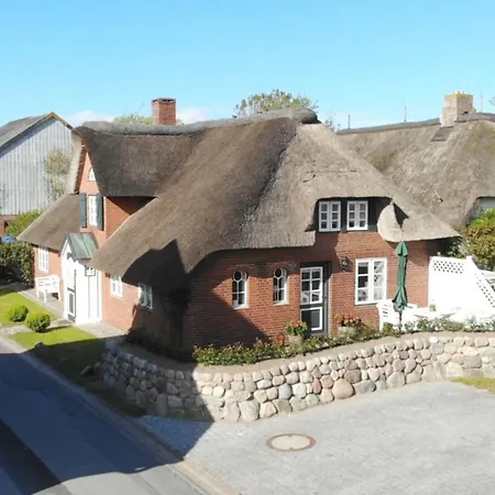 Sütjers Hüs - Großes Nest