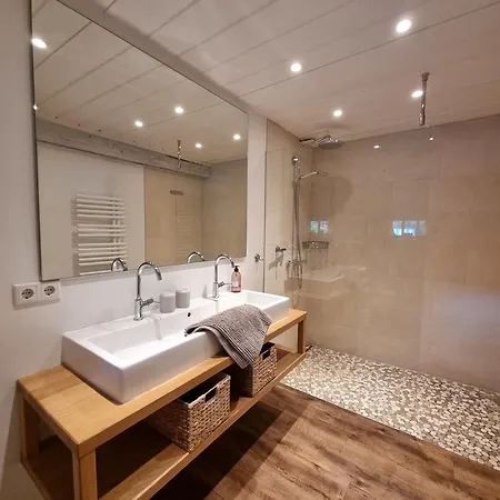 Sütjers Hüs - Großes Nest Apartment *